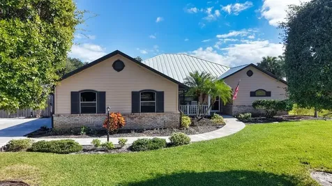 714 W Fischer Circle Sebastian FL 32958