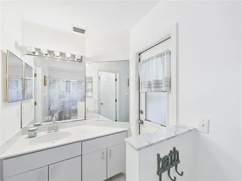 913 Starflower Avenue Sebastian FL 32958