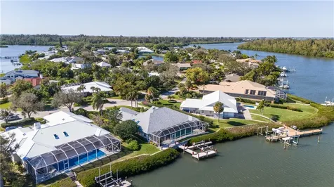 15 Cache Cay Drive Vero Beach FL 32963