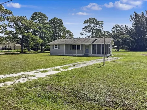 7880 91st Avenue Vero Beach FL 32967