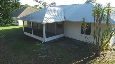 174 Mabry Street Sebastian FL 32958