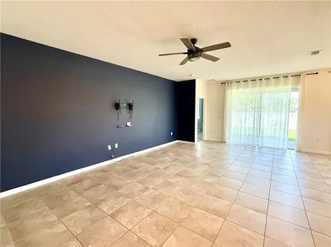 2577 Crowned Eagle Circle SW Vero Beach FL 32962