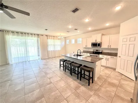 2577 Crowned Eagle Circle SW Vero Beach FL 32962
