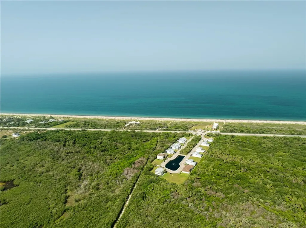 156 Ocean Estates Drive Hutchinson Island FL 34949