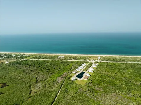 156 Ocean Estates Drive Hutchinson Island FL 34949