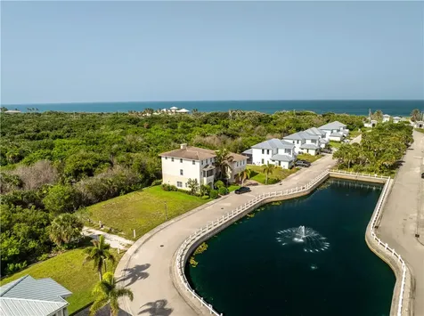 156 Ocean Estates Drive Hutchinson Island FL 34949