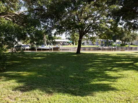 469 21st Street SE Vero Beach FL 32962