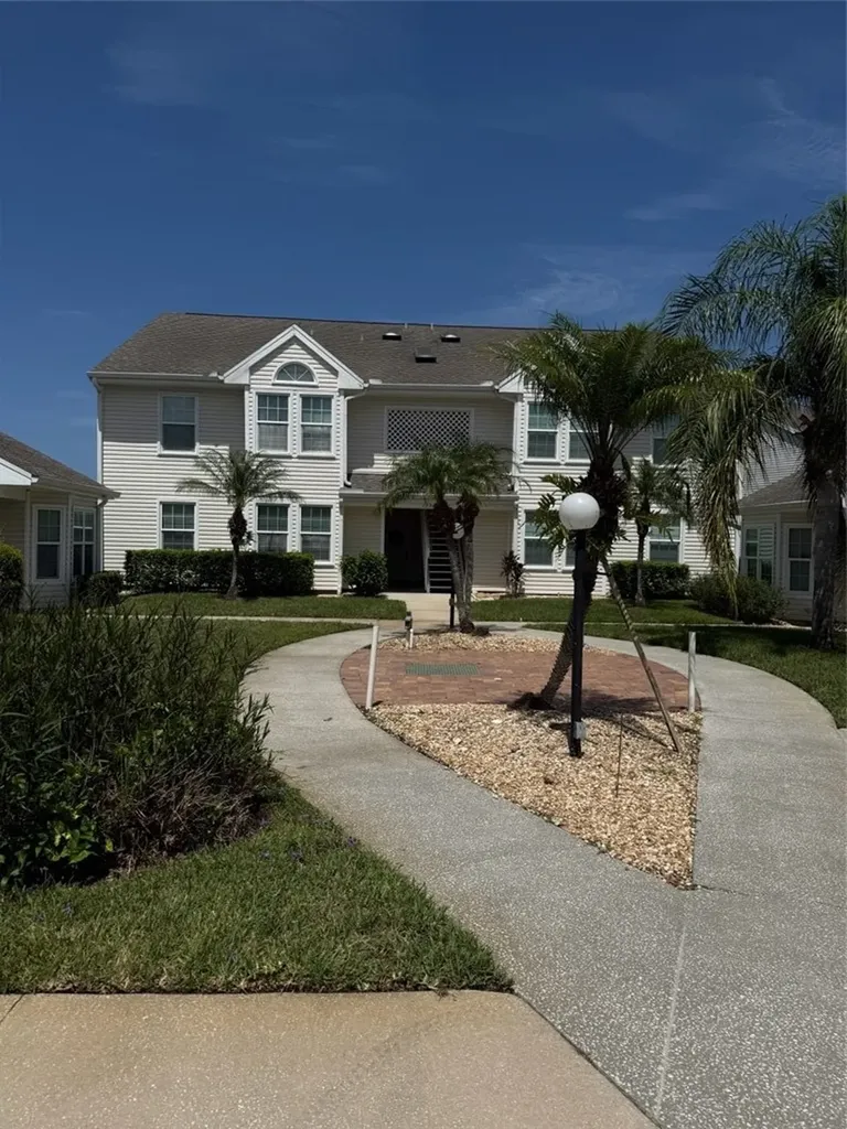 1934 Westminster Circle Vero Beach FL 32966