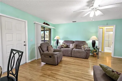 1129 Breezy Way Sebastian FL 32958