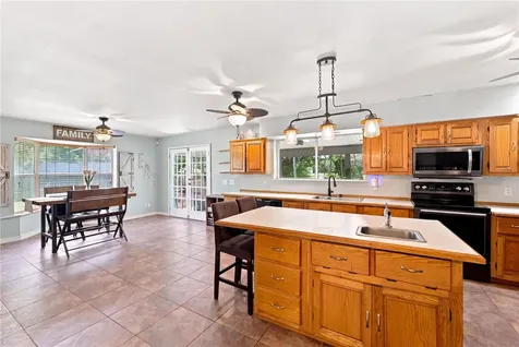 7451 16th Manor Vero Beach FL 32966