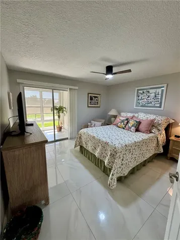 25 Pine Arbor Lane Vero Beach FL 32962