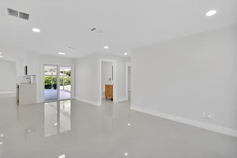5760 36th Place Vero Beach FL 32966
