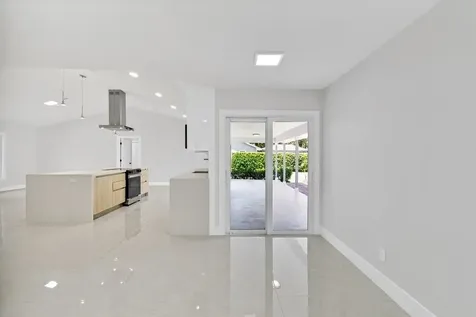 5760 36th Place Vero Beach FL 32966
