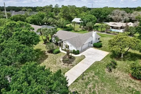 5760 36th Place Vero Beach FL 32966