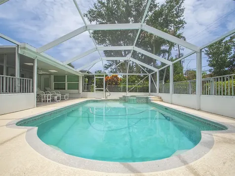 816 Acacia Road Vero Beach FL 32963