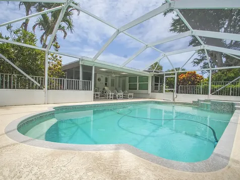 816 Acacia Road Vero Beach FL 32963