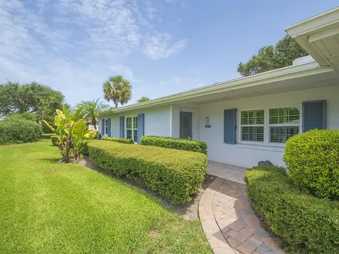 816 Acacia Road Vero Beach FL 32963