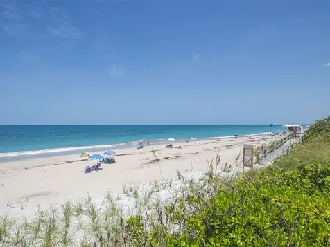 816 Acacia Road Vero Beach FL 32963