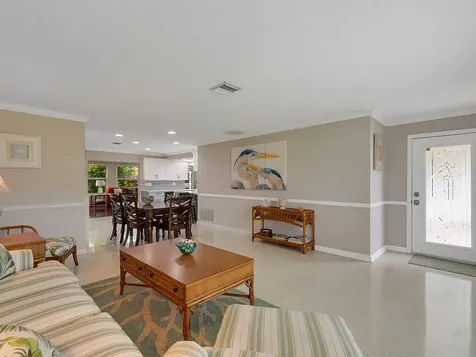 816 Acacia Road Vero Beach FL 32963