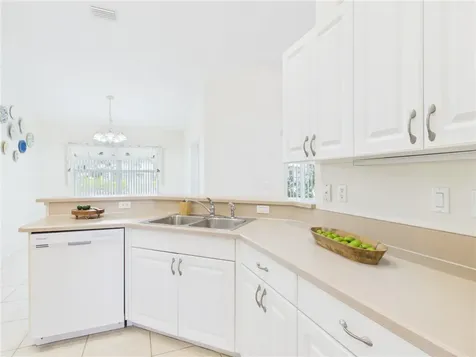 679 Atlantus Terrace Sebastian FL 32958