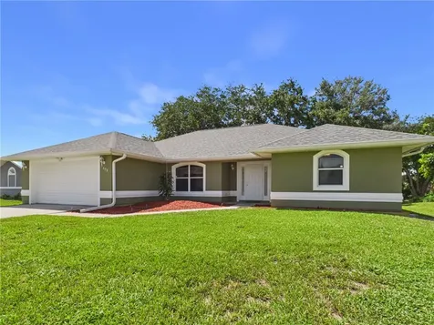 679 Atlantus Terrace Sebastian FL 32958