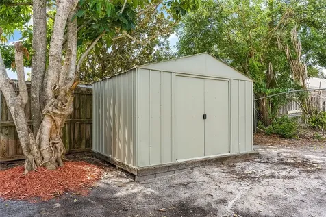 431 14th Street SW Vero Beach FL 32962