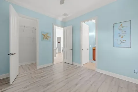 6160 56th Avenue Vero Beach FL 32967