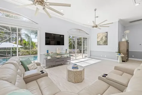 6160 56th Avenue Vero Beach FL 32967