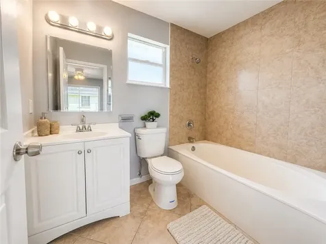 430 14th Place SW Vero Beach FL 32962