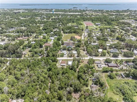 12870 80th Court Sebastian FL 32958