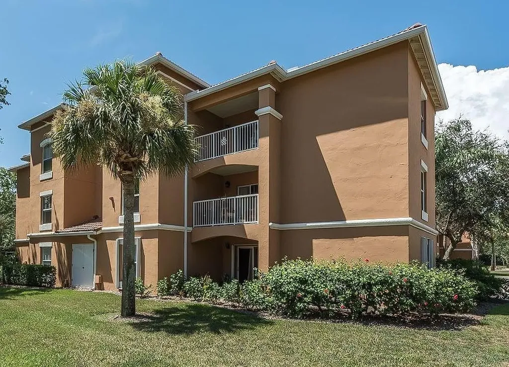 5080 Fairways Circle Vero Beach FL 32967
