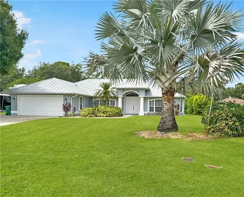4105 Smokey Pines Court Fort Pierce FL 34951