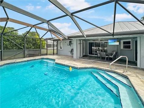 4105 Smokey Pines Court Fort Pierce FL 34951