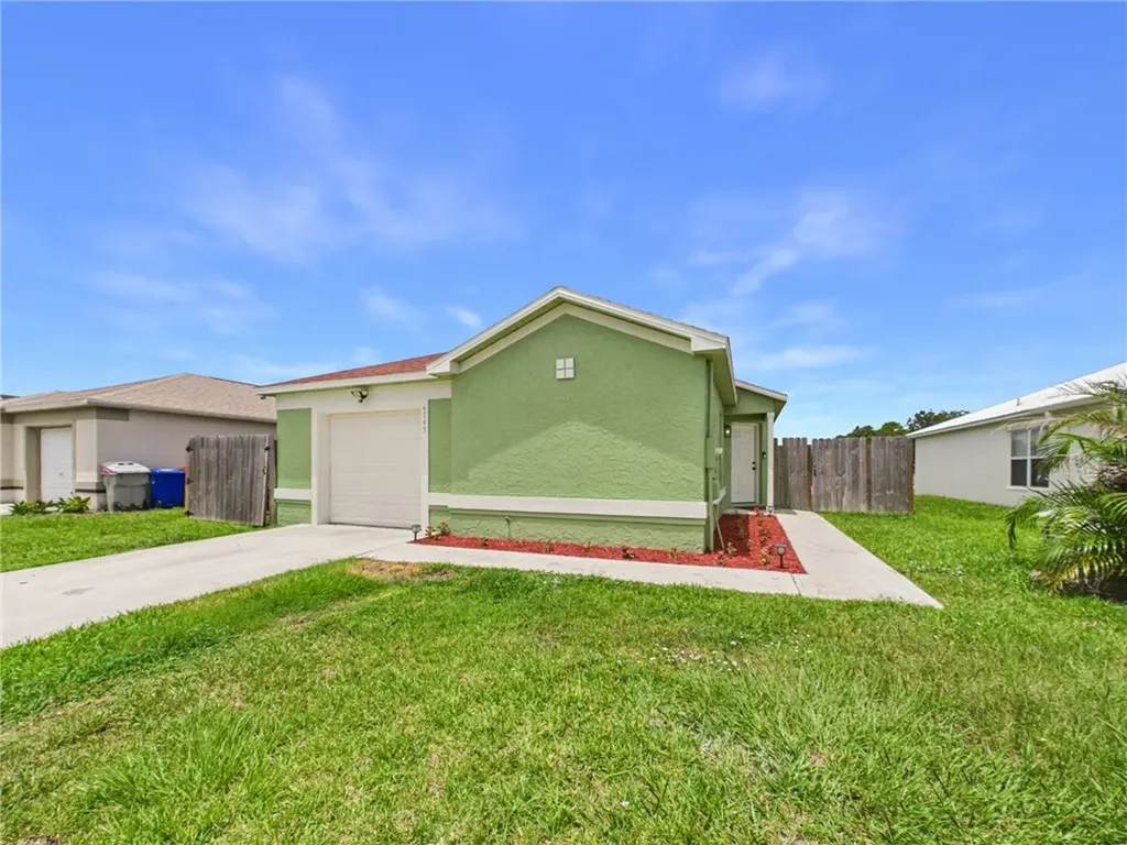 4745 30th Avenue Vero Beach FL 32967