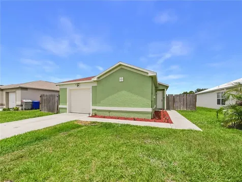 4745 30th Avenue Vero Beach FL 32967