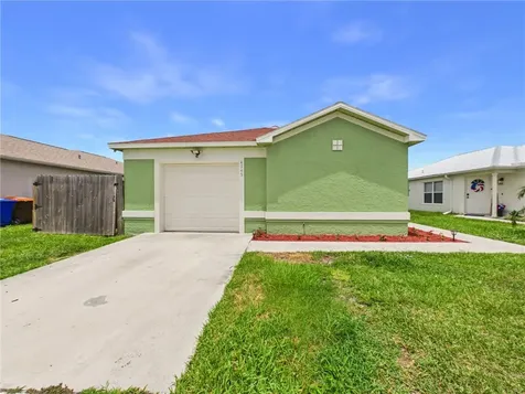 4745 30th Avenue Vero Beach FL 32967