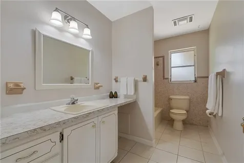 5605 38th Street Vero Beach FL 32966