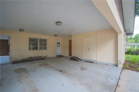 5605 38th Street Vero Beach FL 32966