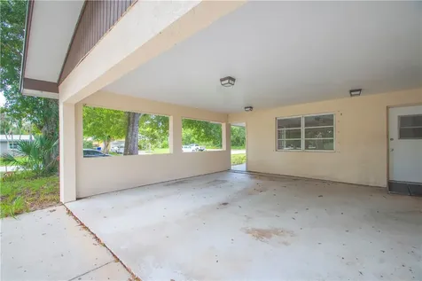 5605 38th Street Vero Beach FL 32966
