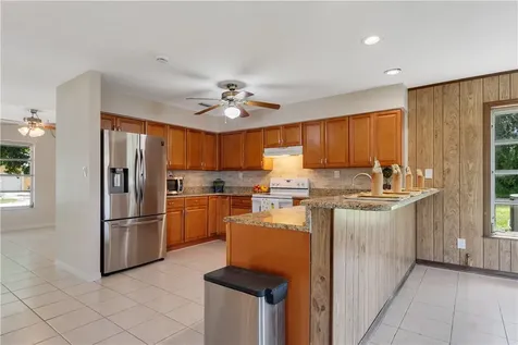 5605 38th Street Vero Beach FL 32966