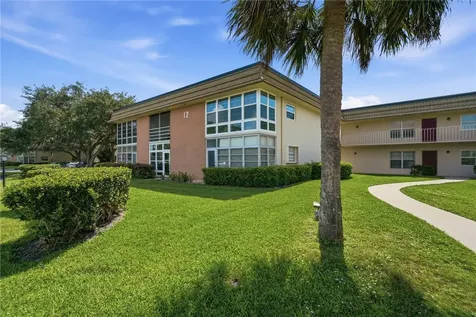 12 Vista Gardens Trail Vero Beach FL 32962