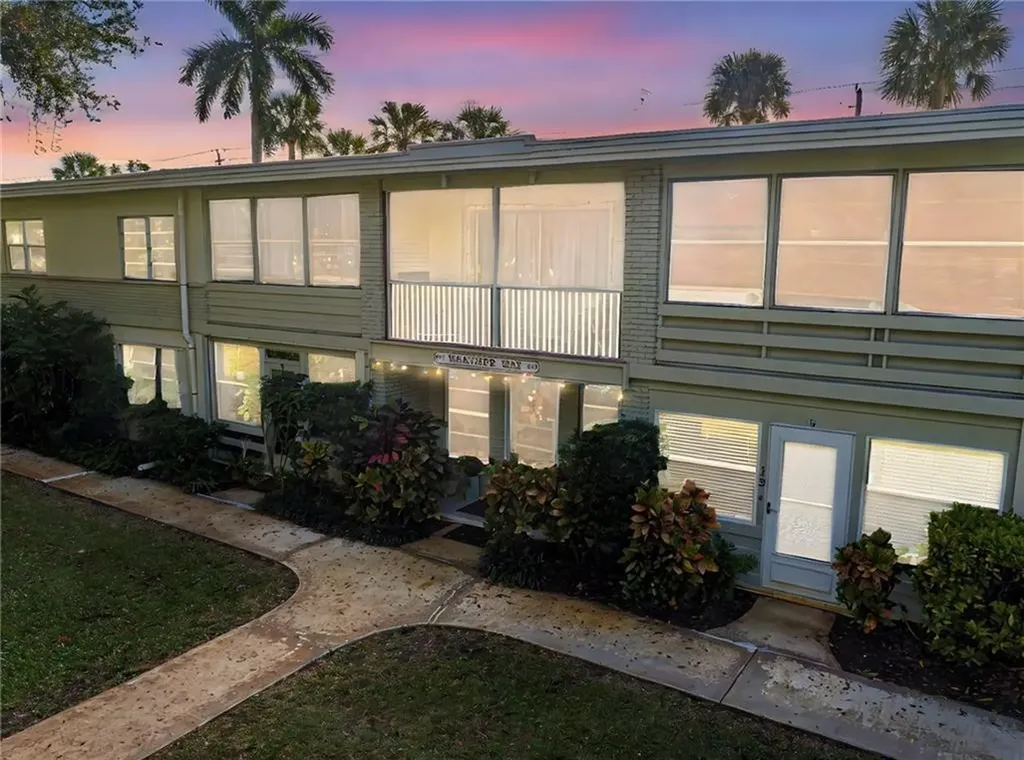 677 Royal Palm Boulevard Vero Beach FL 32960