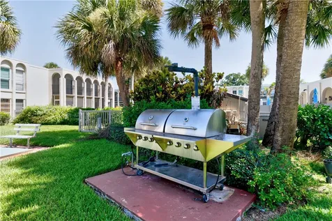835 18th Street Vero Beach FL 32960