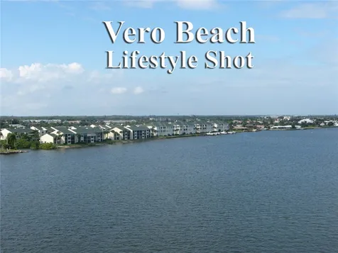417 Pineapple Square SW Vero Beach FL 32962