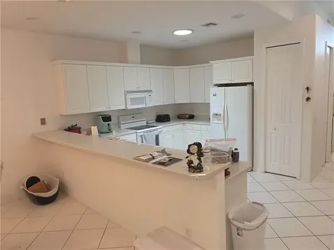 417 Pineapple Square SW Vero Beach FL 32962