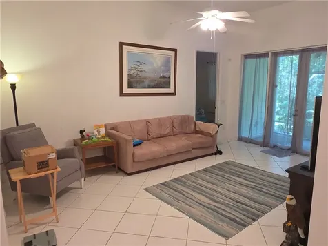417 Pineapple Square SW Vero Beach FL 32962