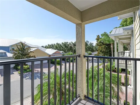1915 Bridgepointe Circle Vero Beach FL 32967