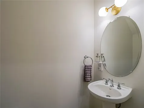 1915 Bridgepointe Circle Vero Beach FL 32967