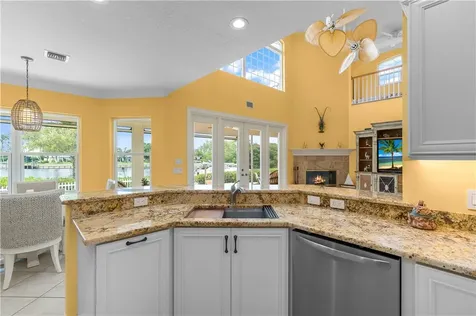 2165 6th Court SE Vero Beach FL 32962