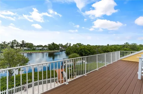 2165 6th Court SE Vero Beach FL 32962